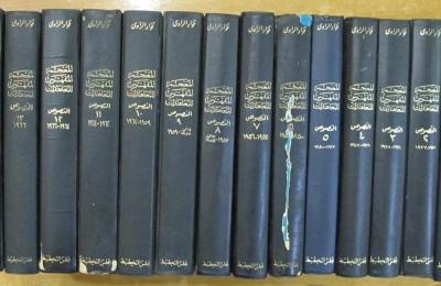مؤسسات رسمية ونخب أكاديمية تهدي مكتبة الروضة الحيدرية دراسات وموسوعات نادرة تعود للقرن الماضي