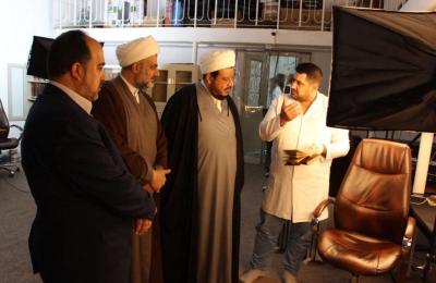 وفد من شعبة إحياء التراث والتحقيق في العتبة العلوية المقدسة يزور مكتبة أمير المؤمنين (عليه السلام) العامة ويطلع على أهم أعمالها