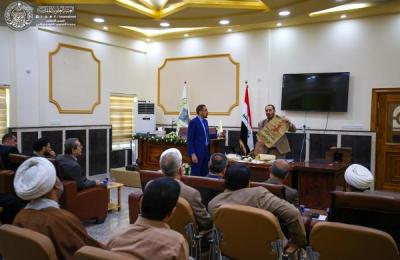 العتبة العلوية المقدسة تقيم دورة لصيانة المخطوطات بالتعاون مع الجامعة الإسلامية في النجف الأشرف