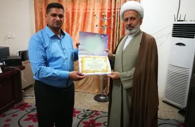 مركز دراسات الكوفة يحتفي بباحث من العتبة العلوية المقدسة عن بحثه لنظام الحكم عند أمير المؤمنين(عليه السلام)