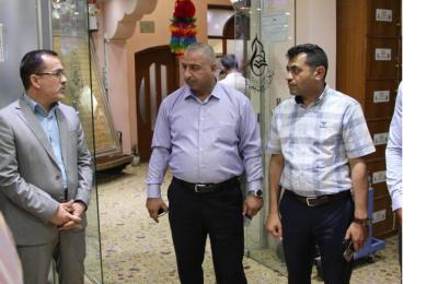 وفد أساتذة وطلبة جامعة بابل يزور مكتبة الروضة الحيدرية ويطلع على أهم المصادر الموجودة فيها