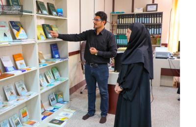 زائرة رومانية تزور وحدة الترجمة في العتبة العلوية المقدسة