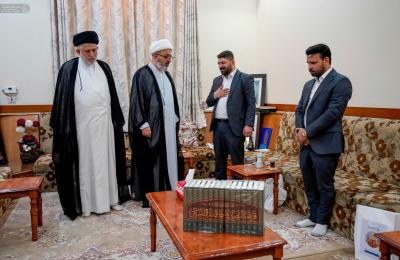 بعد إكمال  طباعة كتاب (قراضة النضير وخلاصة التفسير) .. العتبة العلوية المقدسة توزع نسخاً منه على مكتبات النجف الأشرف