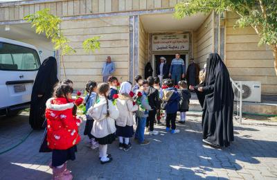روضة أحباب الأمير تنظّم زيارات إنسانية للمسنّين وذوي الاحتياجات الخاصّة في النجف الأشرف ابتهاجًا بمناسبة مولد السيّدة الزهراء (ع)