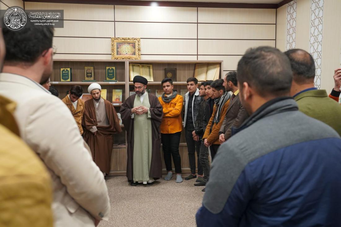 وفد  من محافظة بابل يزور مكتبة الروضة الحيدرية ومعرض نشاطات قسم الشؤون الفكرية والثقافية في العتبة العلوية المقدسة | 