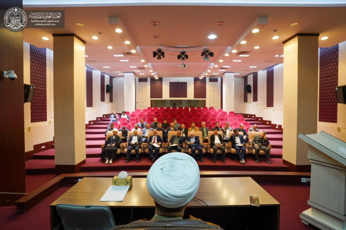  وفد تربوي من محافظة كركوك يزور مكتبة الروضة الحيدرية ومعرض نشاطات قسم الشؤون الفكرية والثقافية في العتبة العلوية المقدسة | 