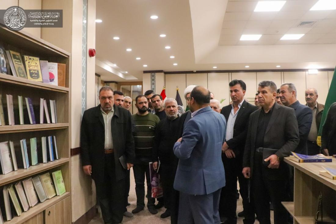 وفد تربوي من محافظة كركوك يزور مكتبة الروضة الحيدرية ومعرض نشاطات قسم الشؤون الفكرية والثقافية في العتبة العلوية المقدسة | 