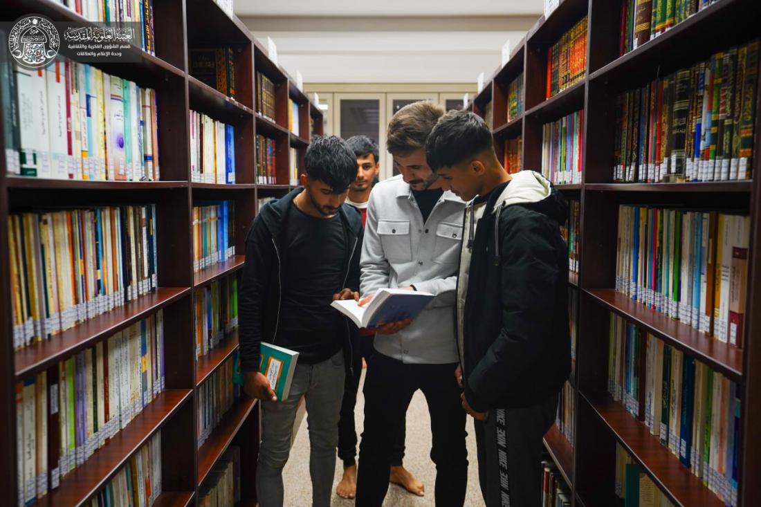  وفد رياضي شبابي من محافظة كركوك يزور مكتبة الروضة الحيدرية ومعرض نشاطات قسم الشؤون الفكرية والثقافية في العتبة العلوية المقدسة | 