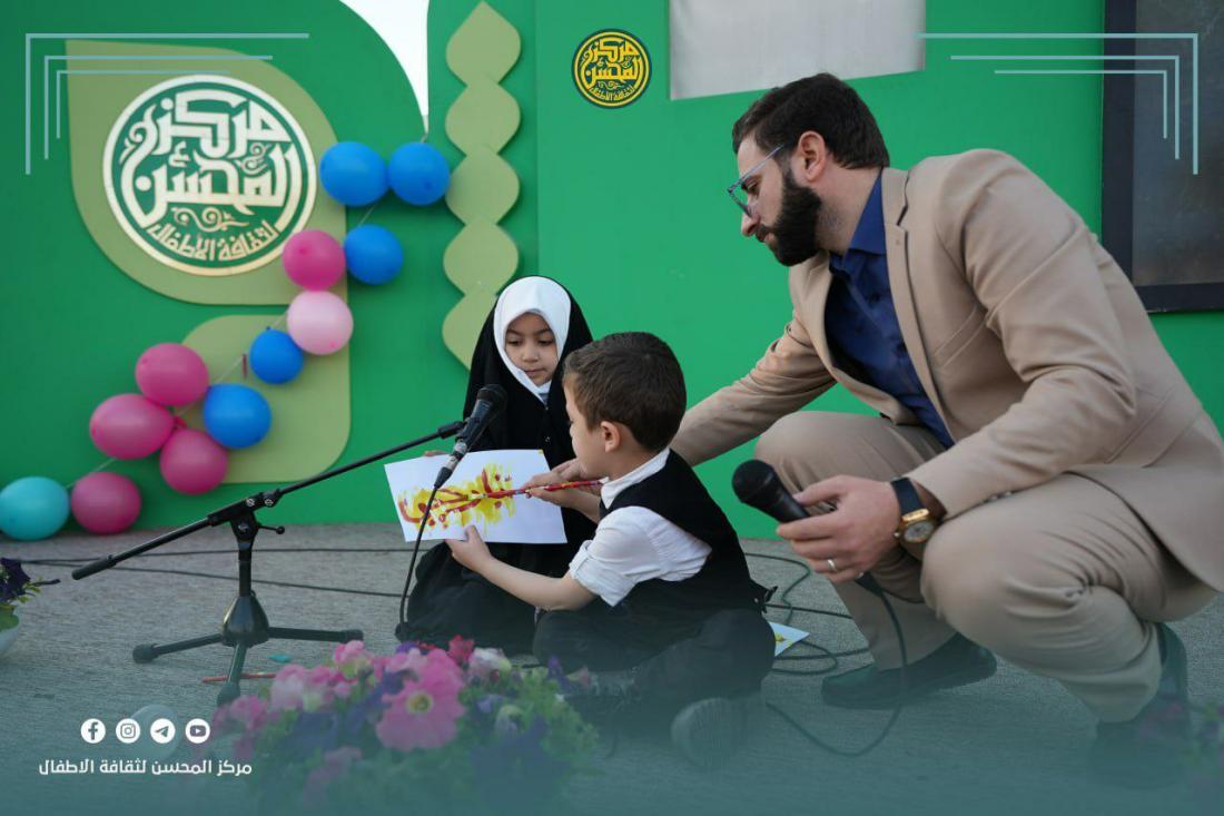 مركز المُحسن لثقافة الأطفال يفتح ذراعيهِ ليستقبل الأطفال المهنئين بيوم المبعث النبويِّ الشريف على حدائقِ يعسوب الدين، وقُدّمت لهم فقرات متنوعة وجميلة تخص المناسبة العطرة | 