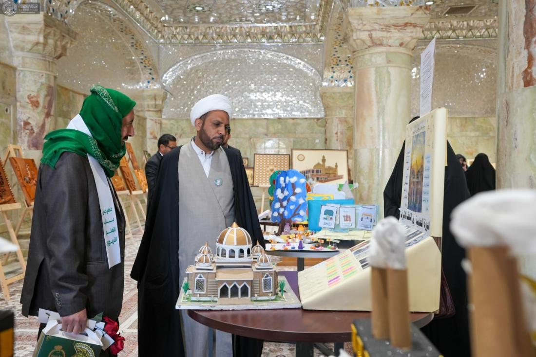 المعرض التشكيلي ضمن فعاليات مهرجان باب العلم التربوي الأول | 