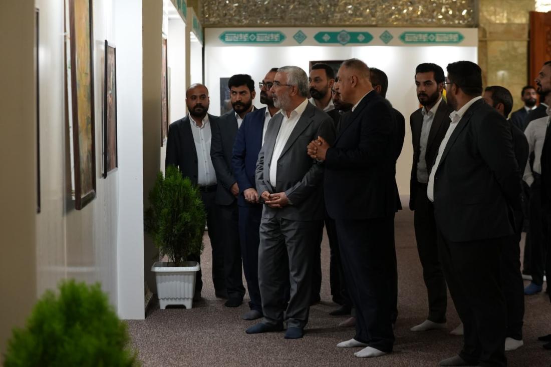 ضمن فعاليات أسبوع الغدير الدولي الثالث عشر .. الأمين العام للعتبة العلوية المقدسة يفتتح معرض اللوحات الفنية | 
