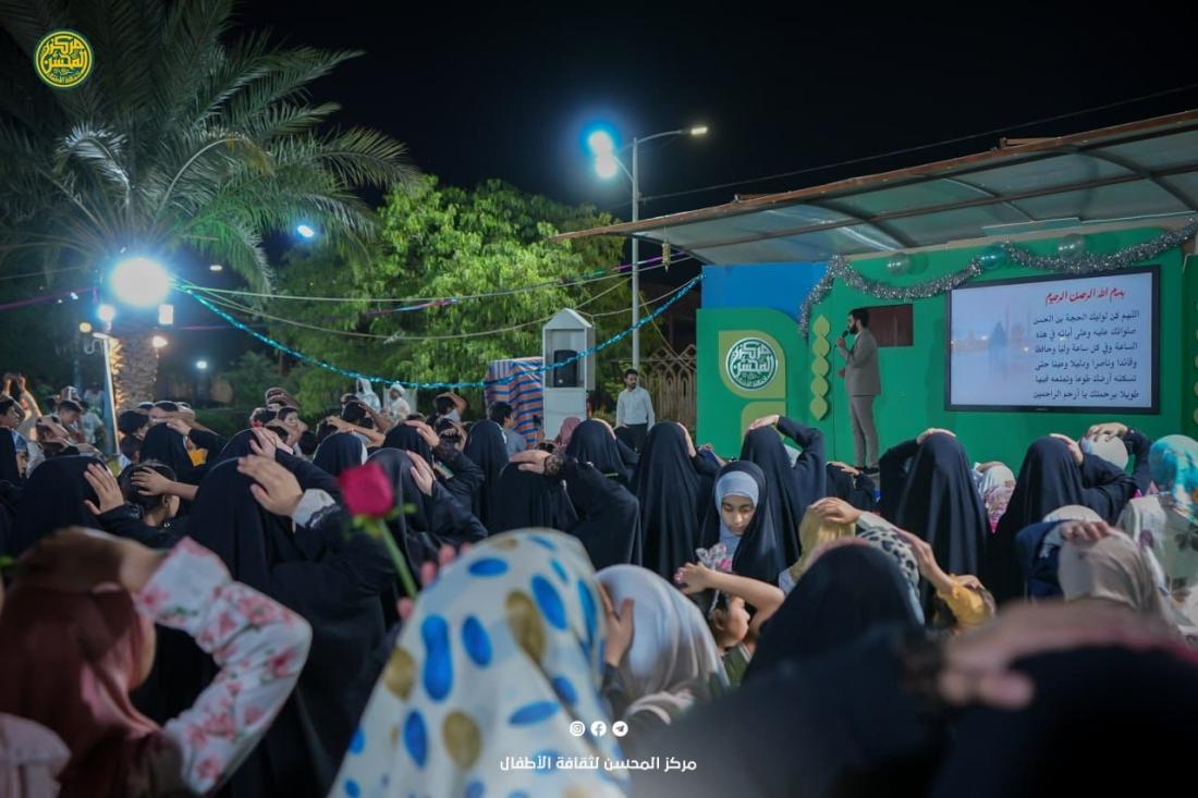 حضور حاشد مـن الزائرين الصغار وأَهاليهِم الكرام للمشاركة بِفعاليات منصة المحسن ضمن أُسبوع الصادقين | 