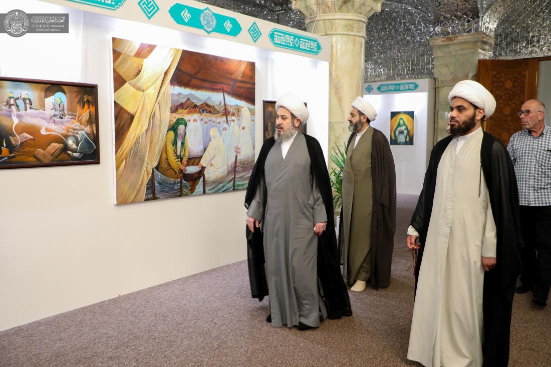 معرض العتبة العلوية المقدسة للفنون الإسلامية التشكيلية يستقبل الضيوف من العوائل اللبنانية. | 